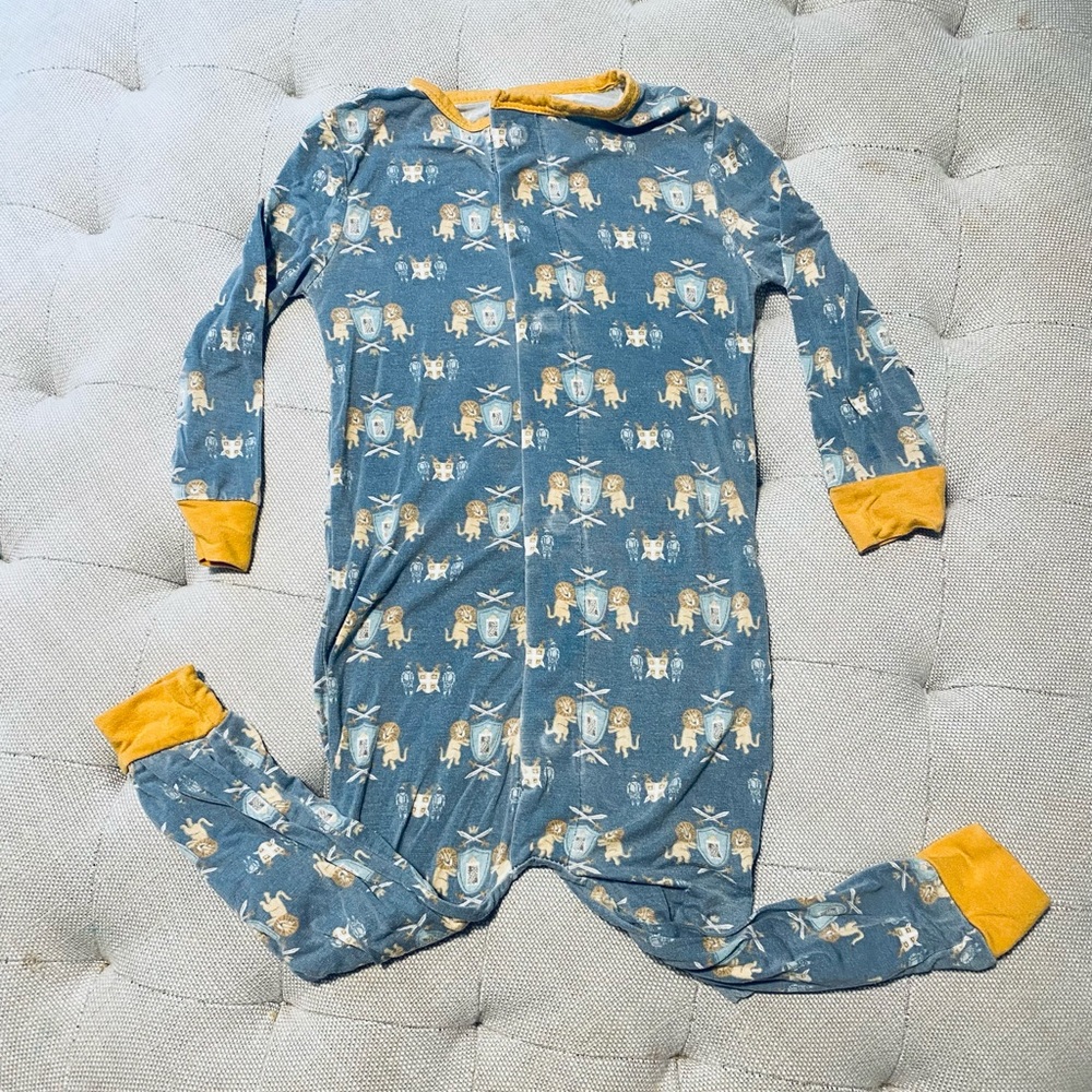 Magnetic Me by Magnificent baby 18-24m